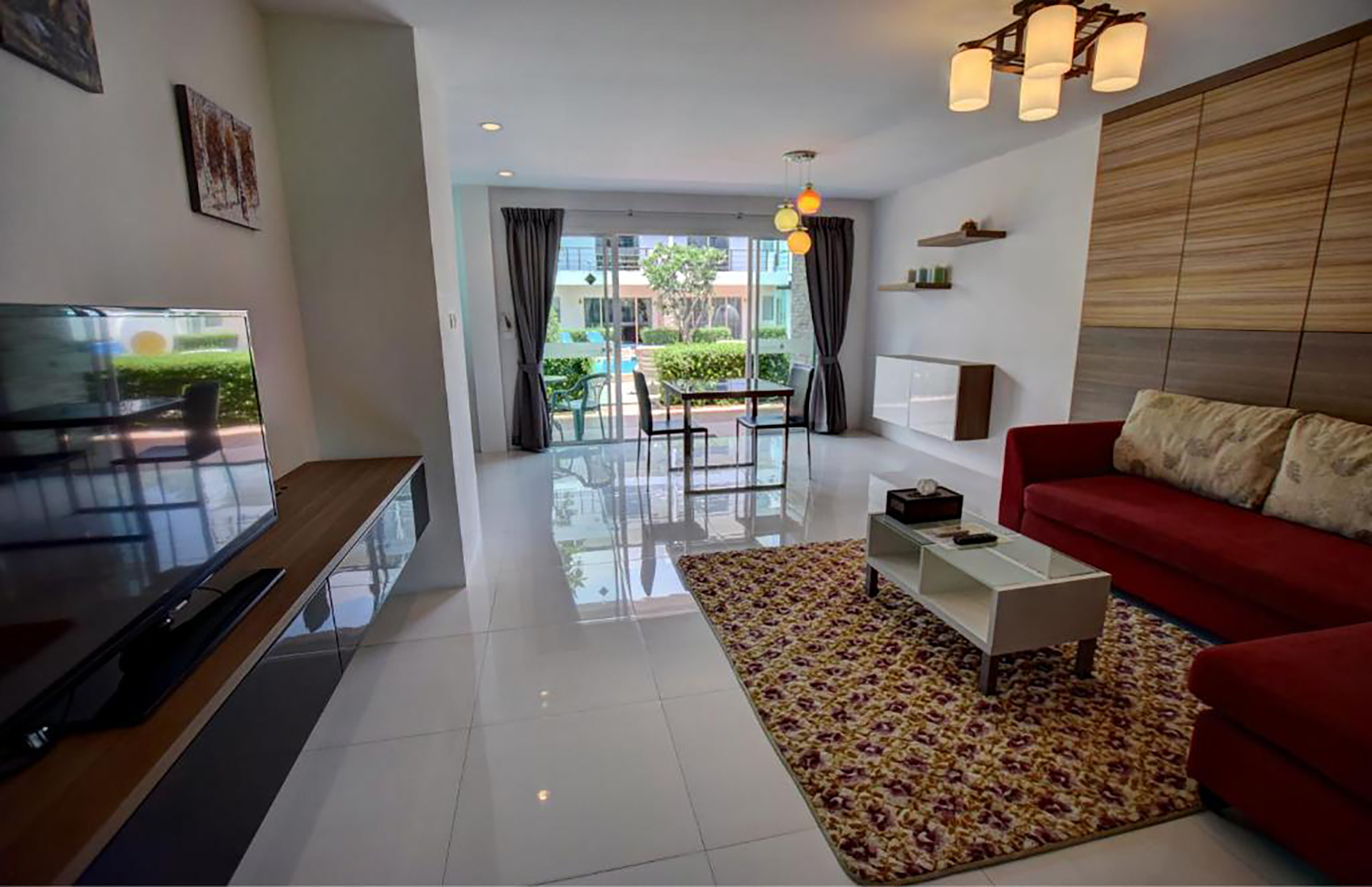 pool-access 89 -rawai-hote